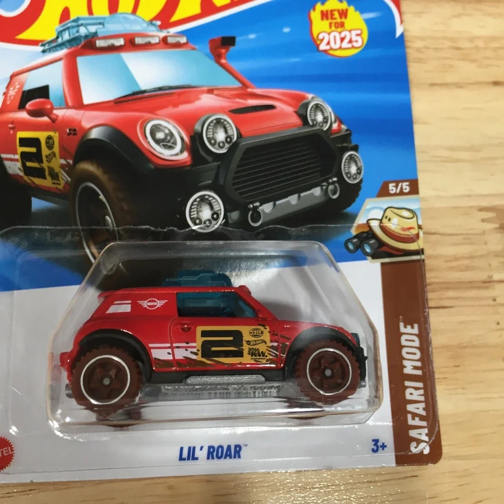 Hot Wheels Toy Car 2025 Safari Mode Lil' Roar 203/250 1:64 Red